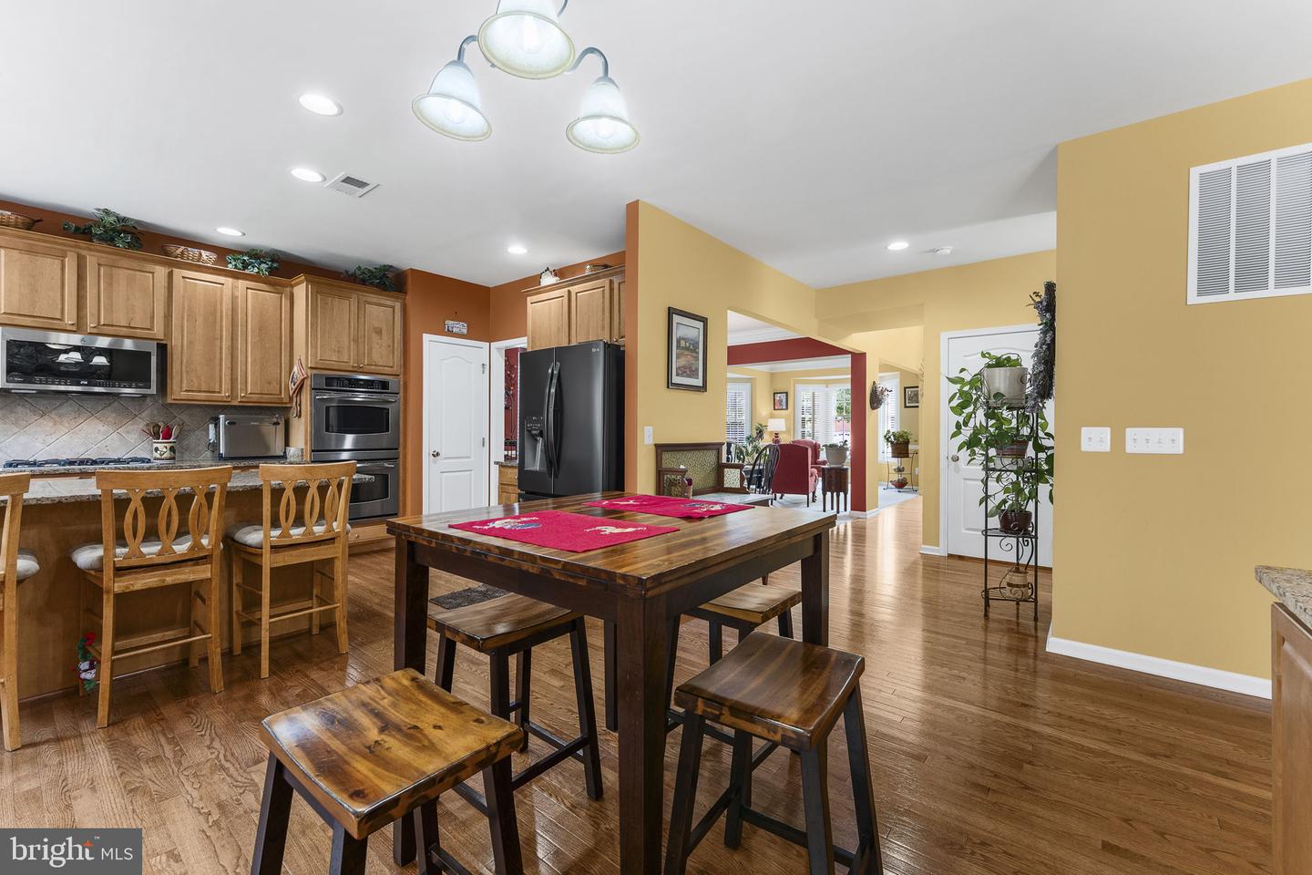 5777 Waterloo Bridge Cir Property Photo 25