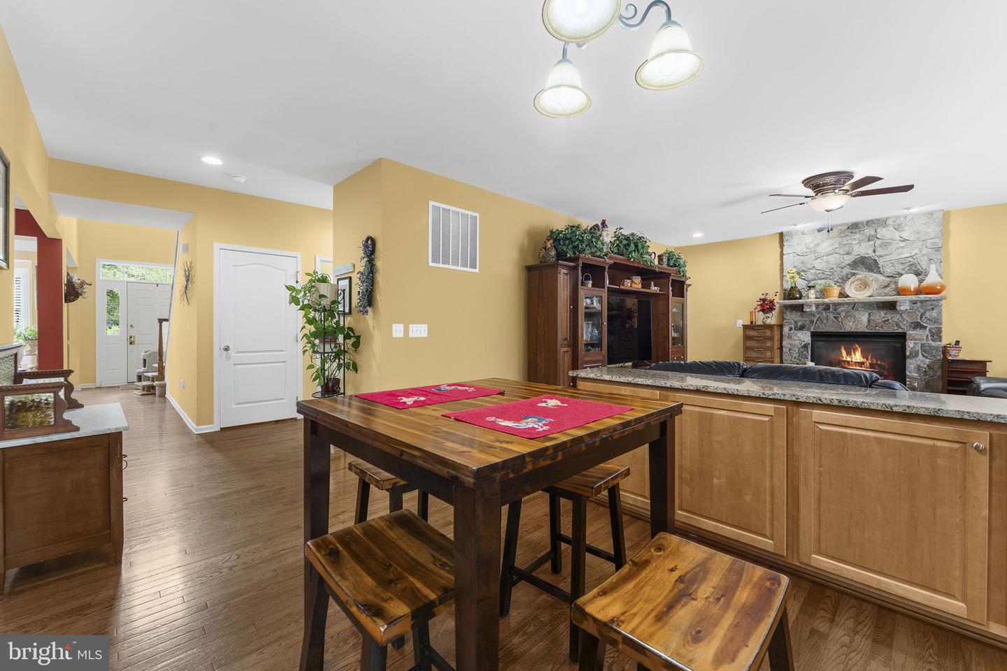 5777 Waterloo Bridge Cir Property Photo 26