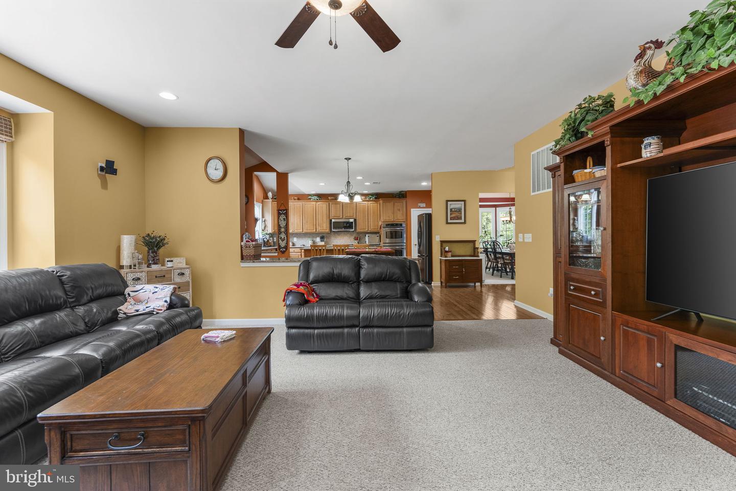 5777 Waterloo Bridge Cir Property Photo 31