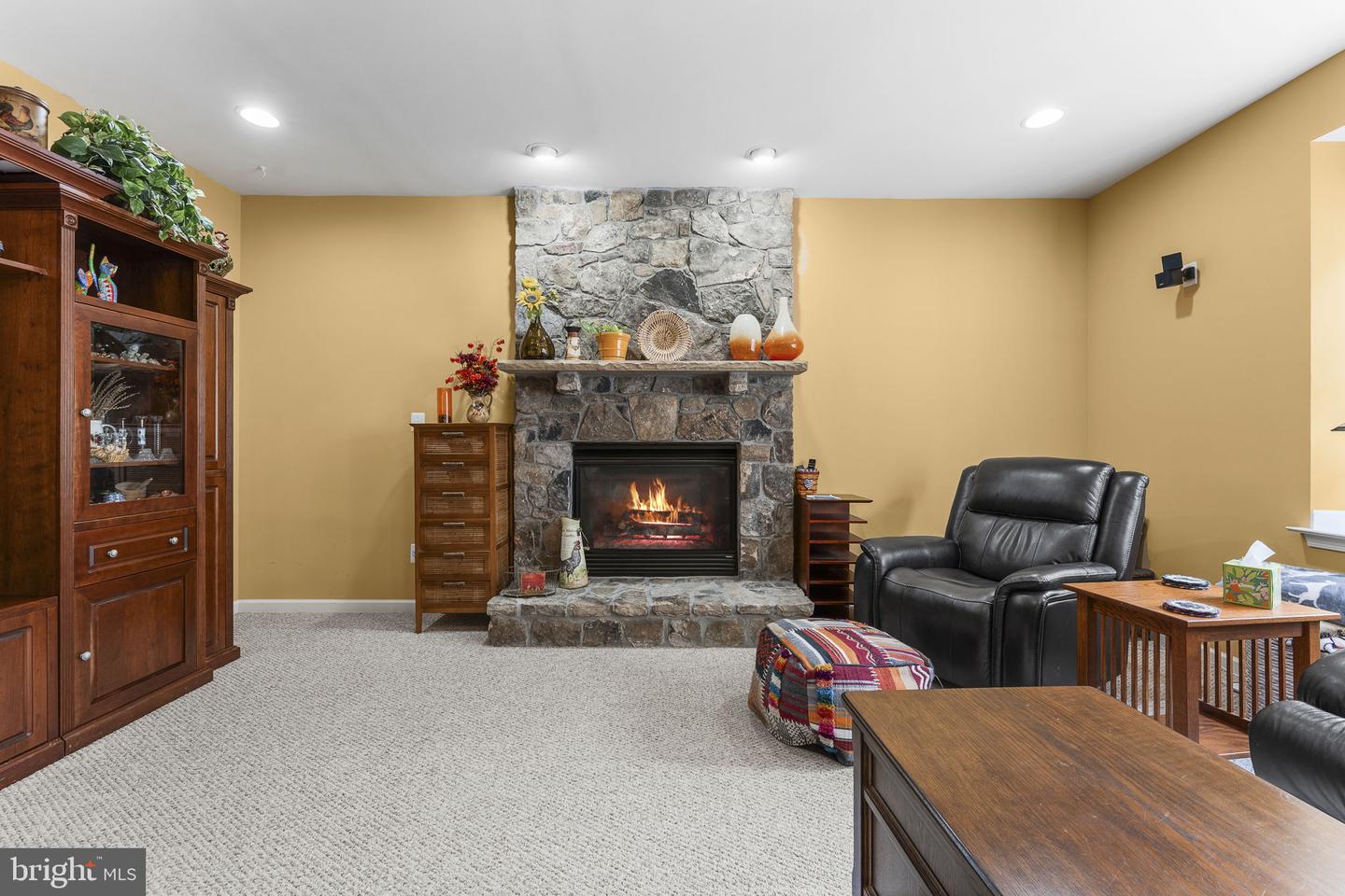 5777 Waterloo Bridge Cir Property Photo 33