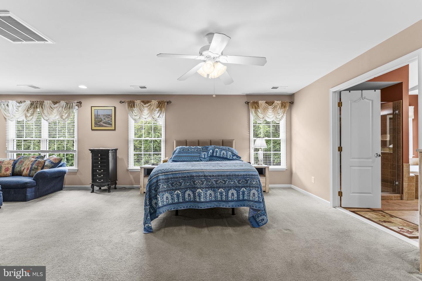 5777 Waterloo Bridge Cir Property Photo 41