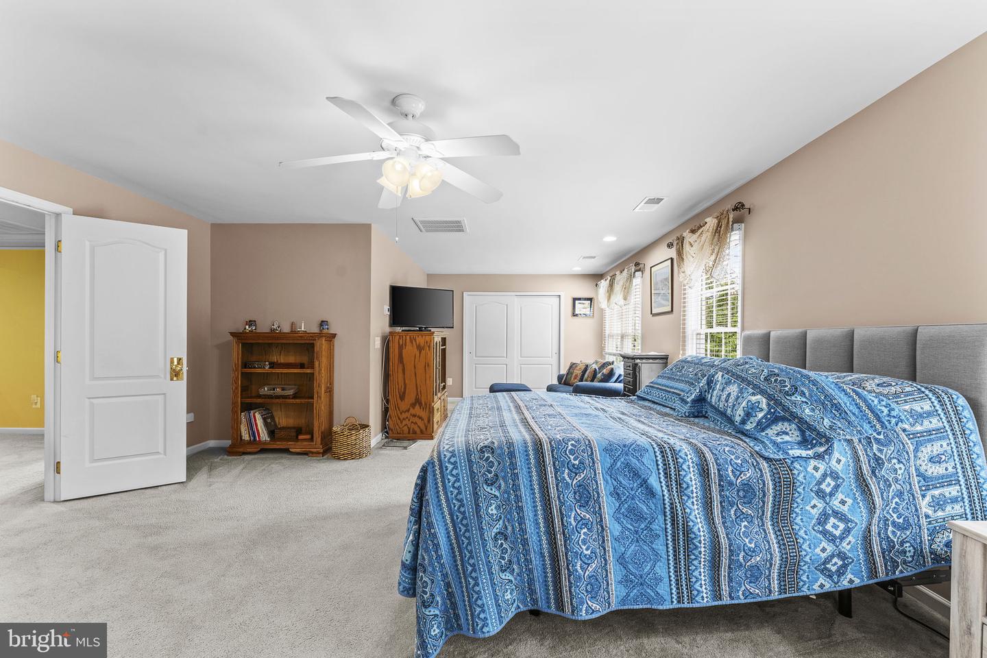 5777 Waterloo Bridge Cir Property Photo 43