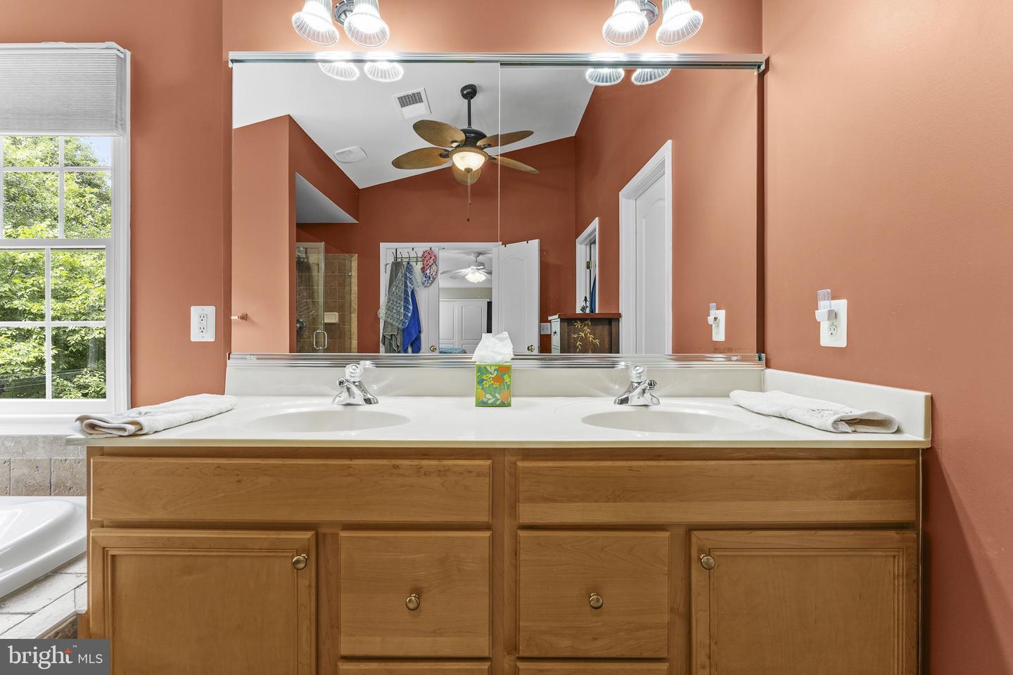 5777 Waterloo Bridge Cir Property Photo 53