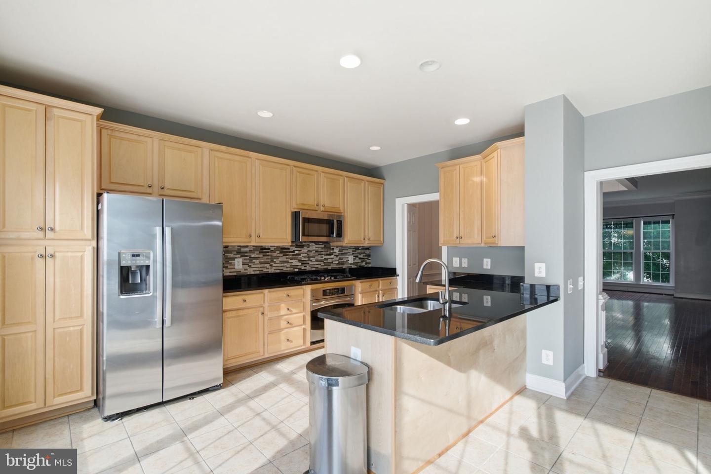 14656 Crossfield Way Property Photo 12