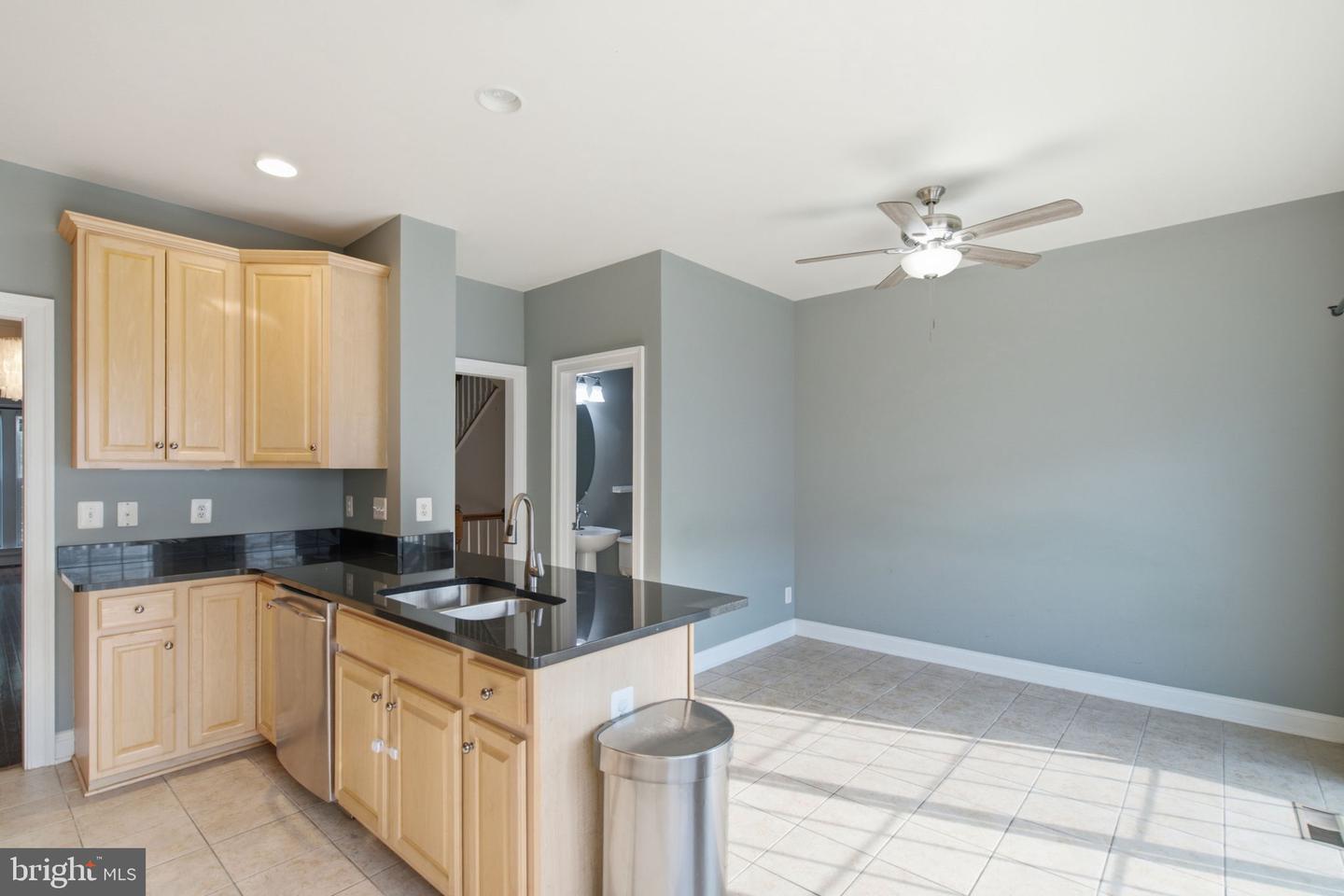 14656 Crossfield Way Property Photo 13