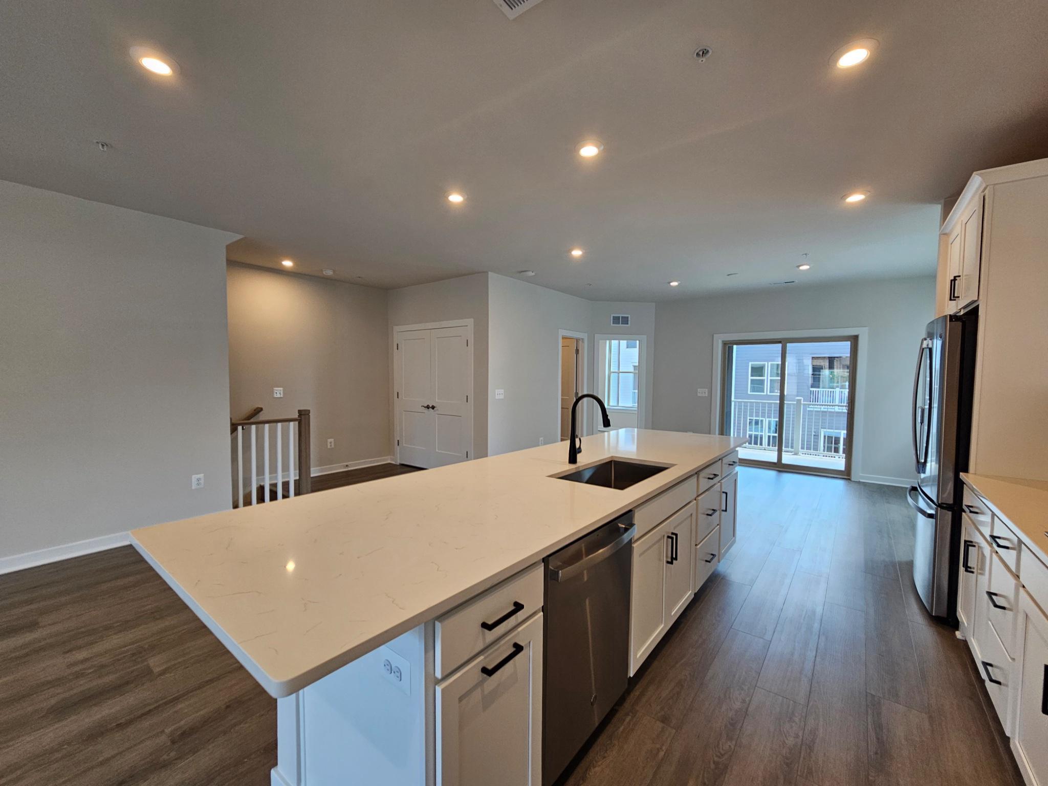 13721 Cobble Loop Property Photo 4
