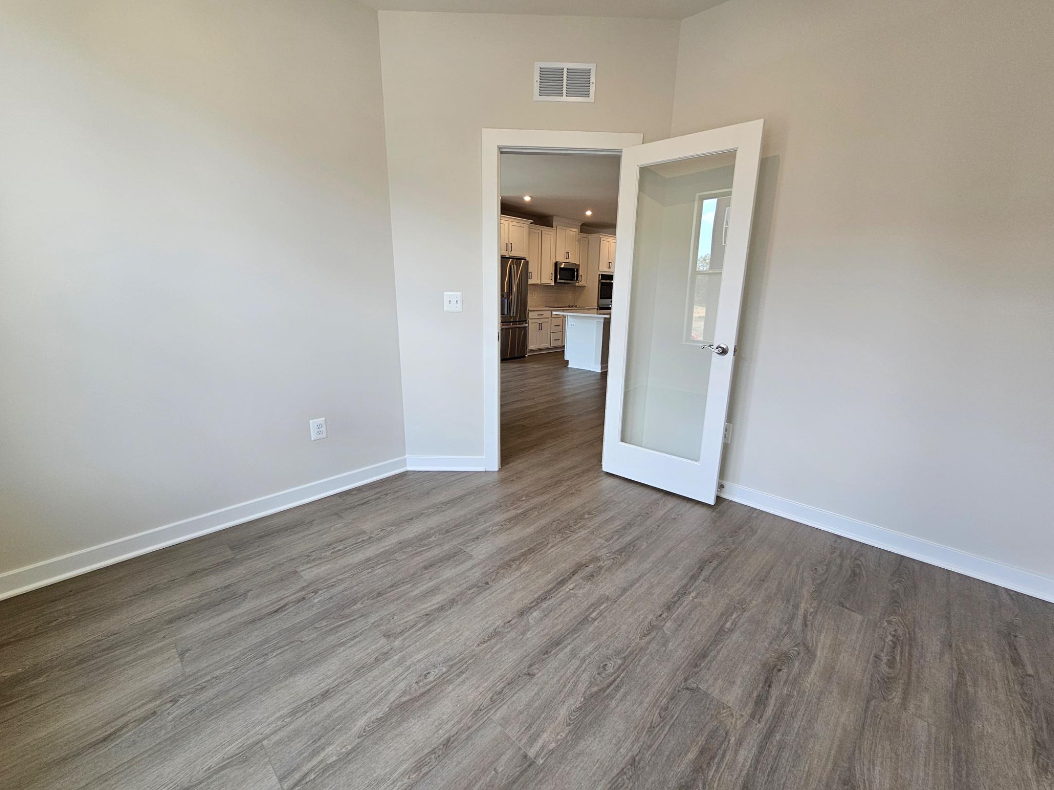 13721 Cobble Loop Property Photo 7