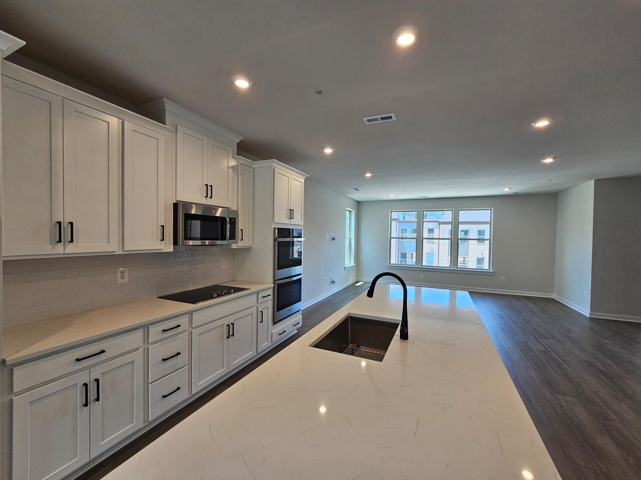 13721 Cobble Loop Property Photo 11