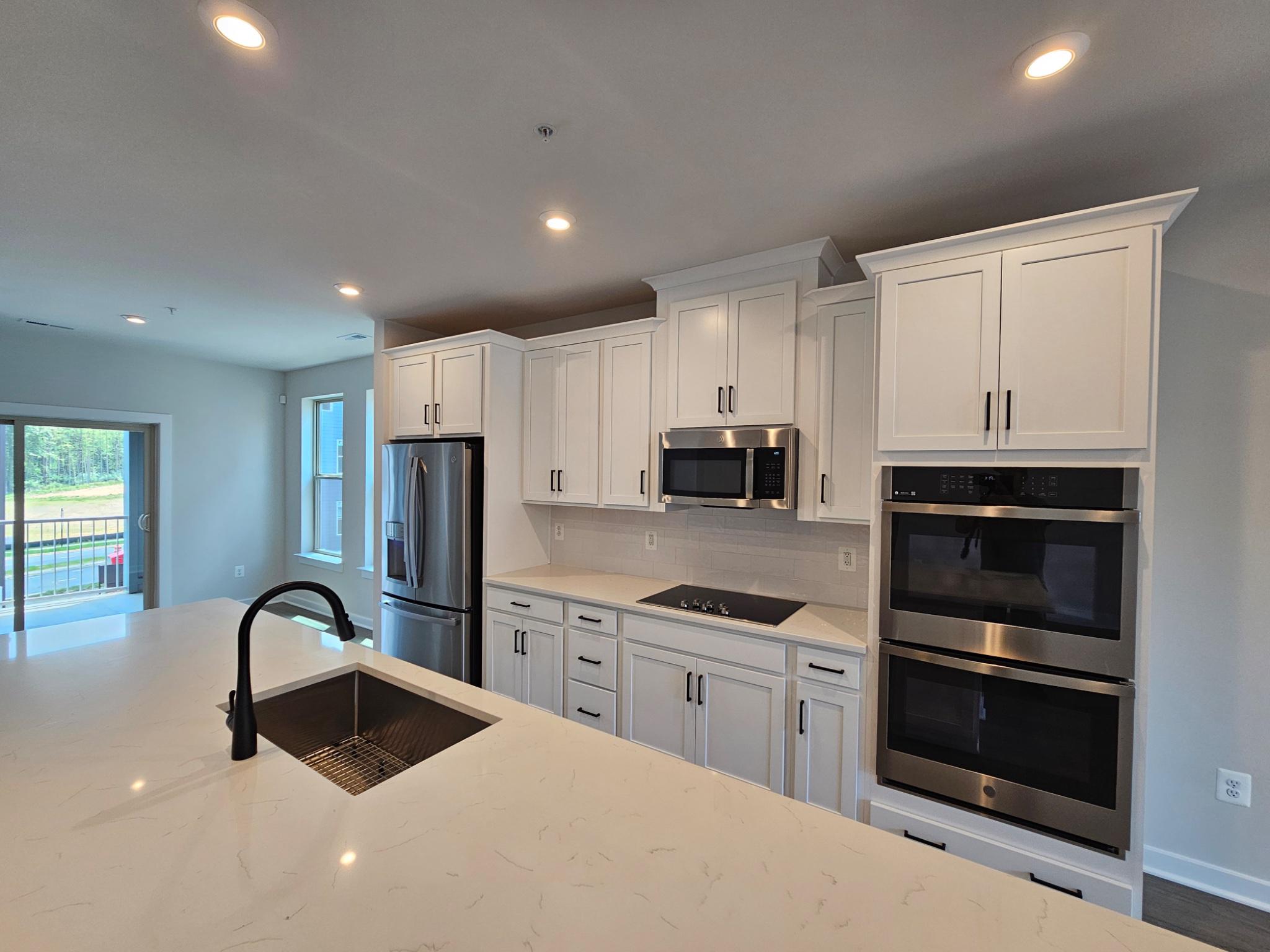 13721 Cobble Loop Property Photo 12