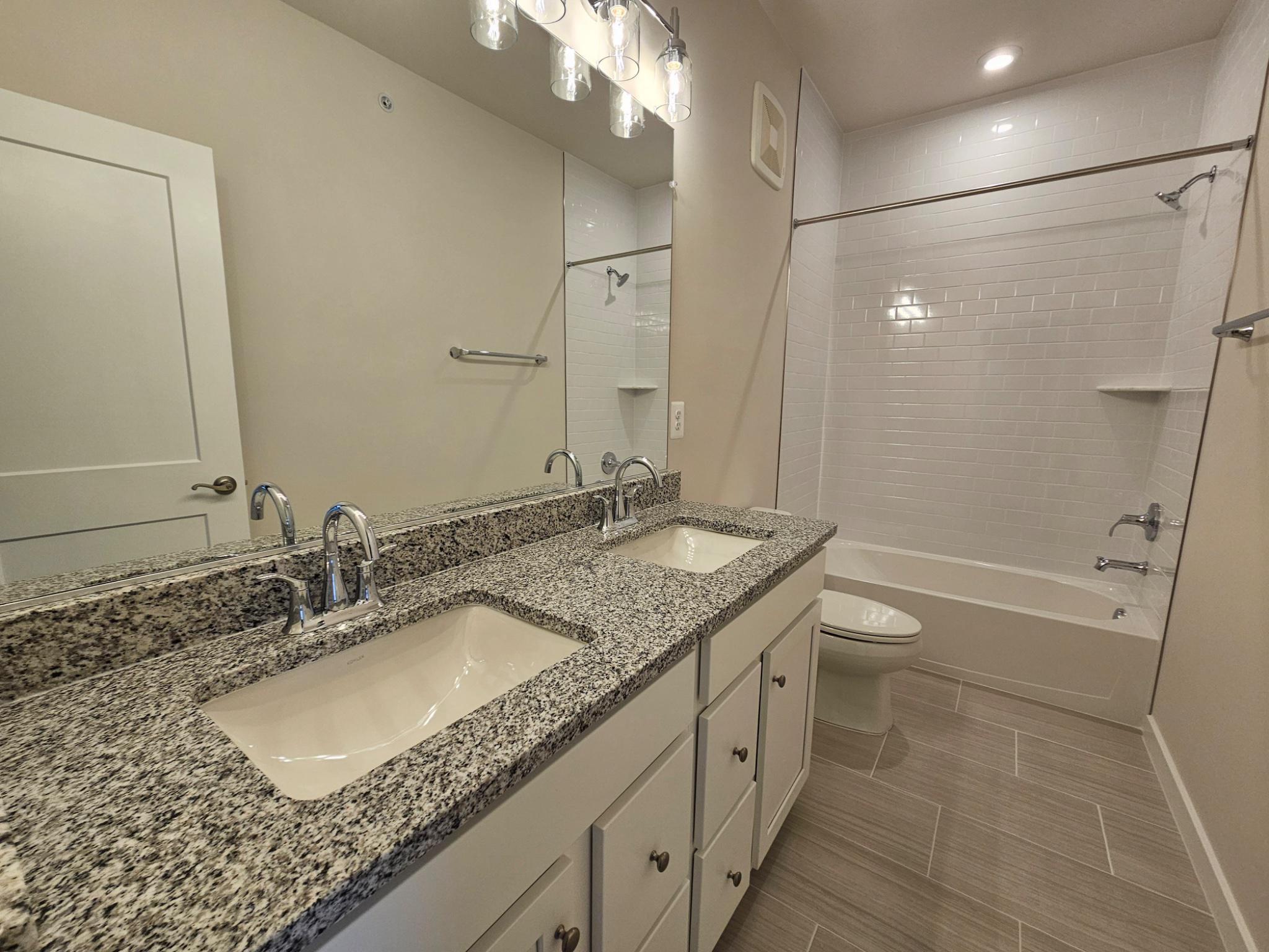 13721 Cobble Loop Property Photo 21