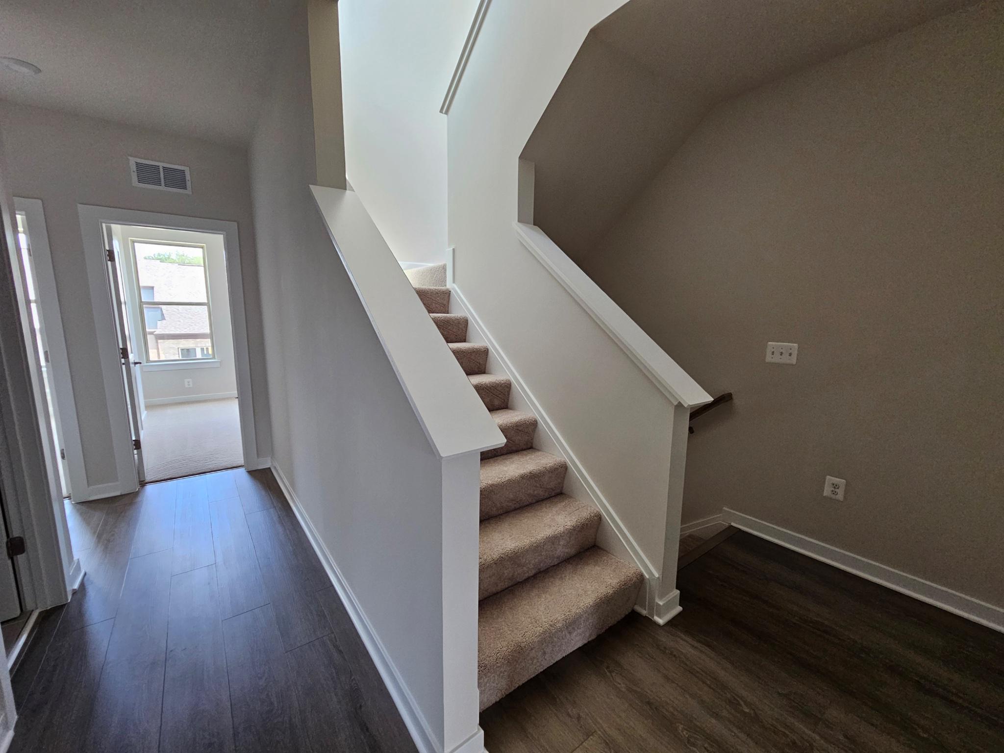 13721 Cobble Loop Property Photo 24