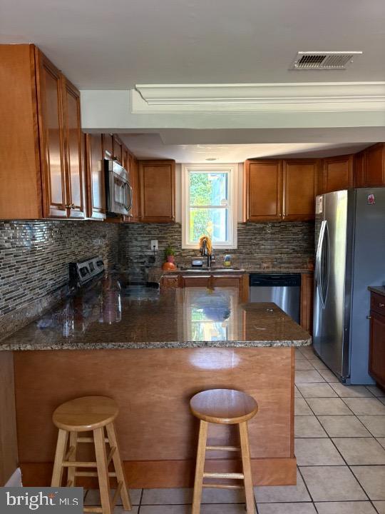3213 Bayfield Dr Property Photo 3