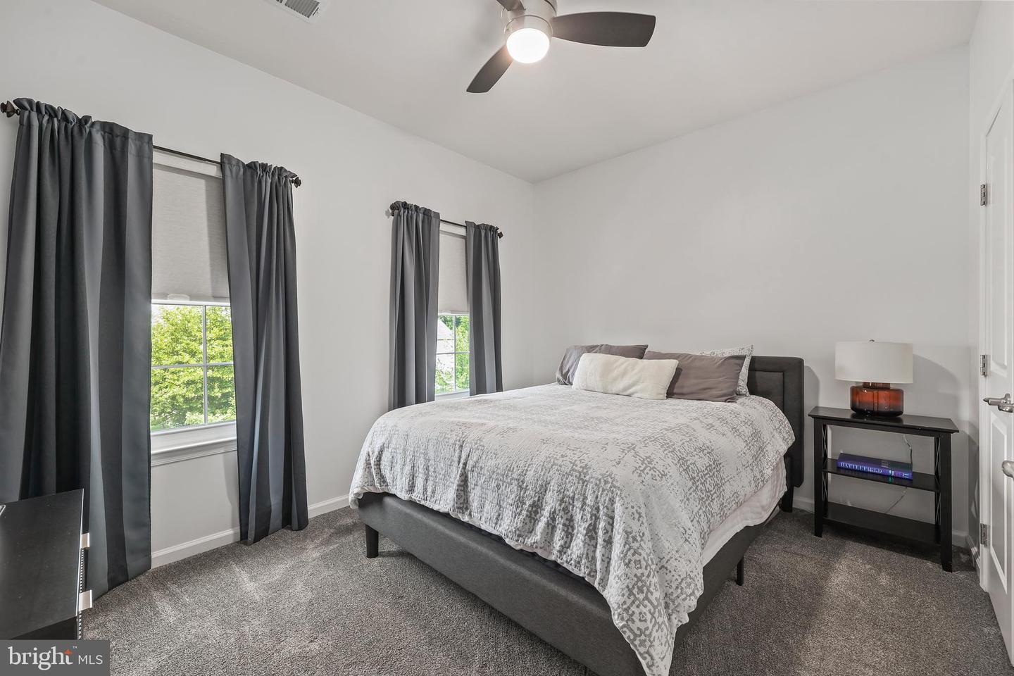 7671 Hamelin Ln Property Photo 35
