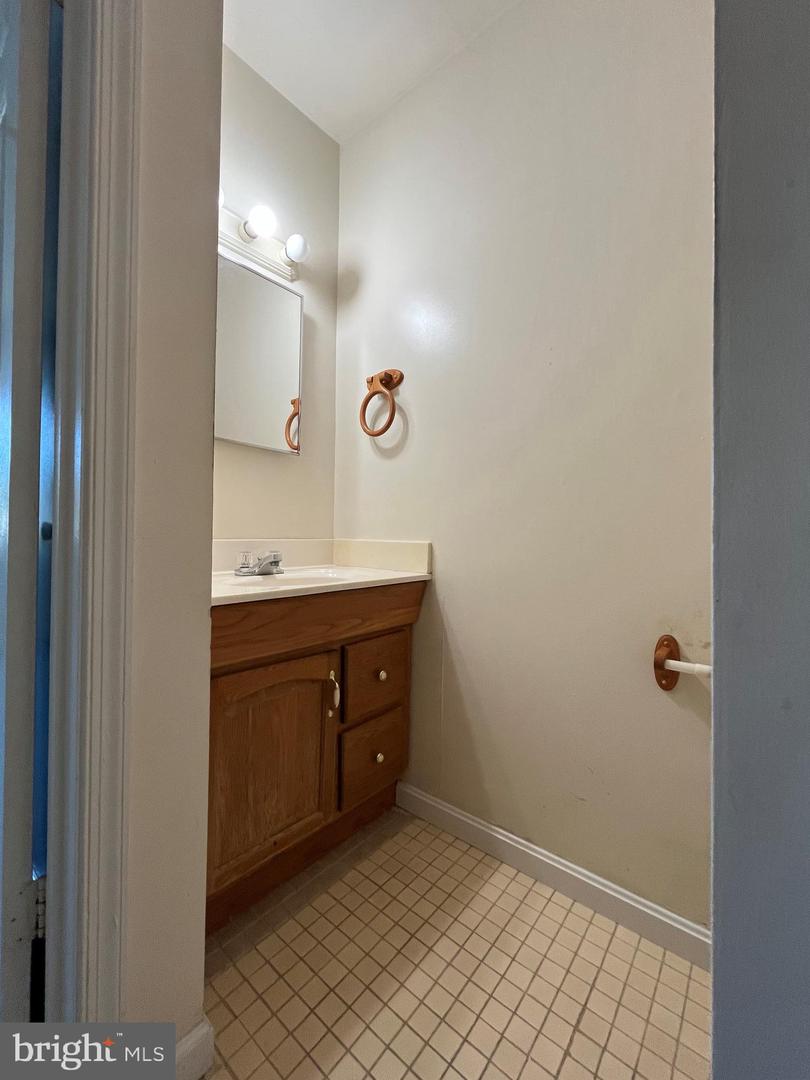 3723 Tavern Way Property Photo 24