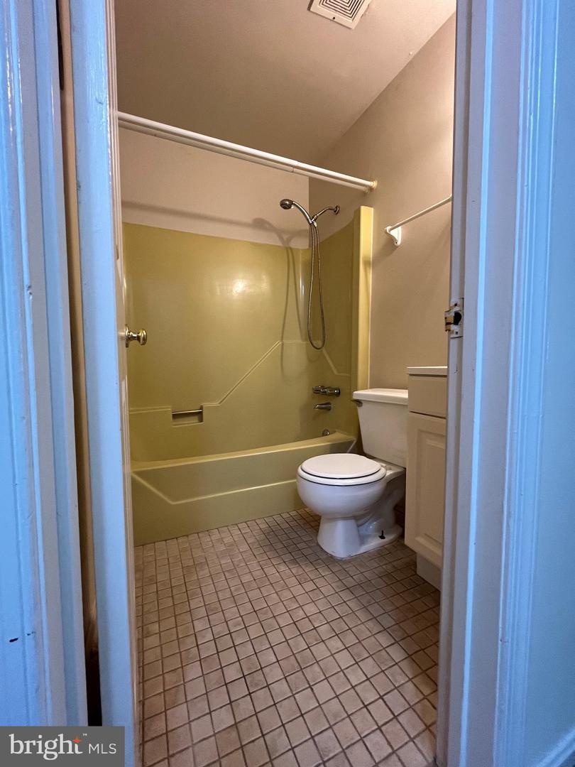 3723 Tavern Way Property Photo 26