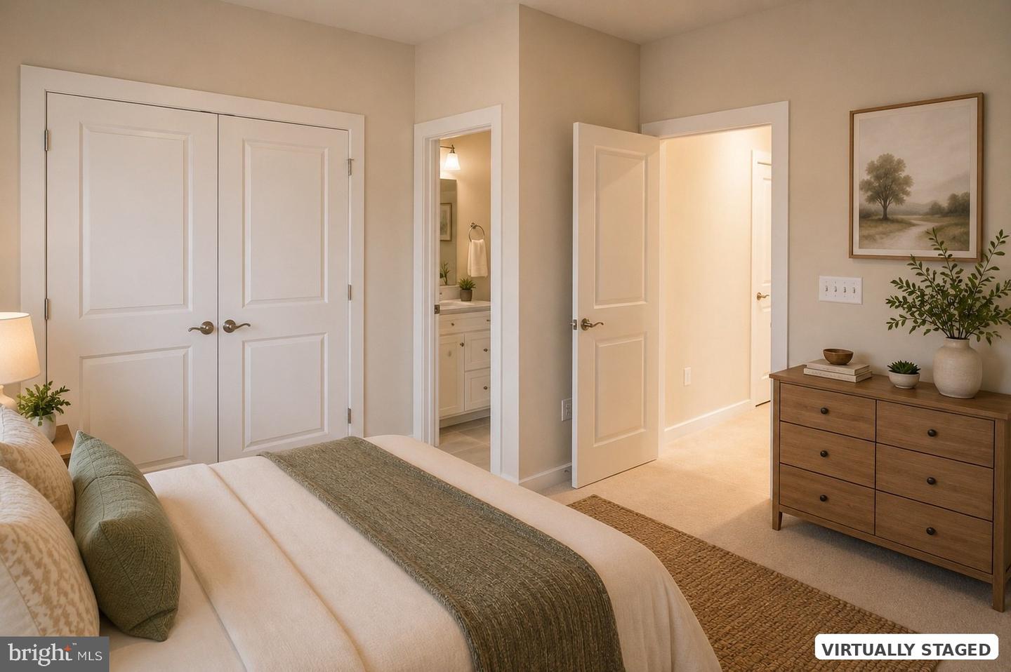 13724 Cobble Loop Property Photo 3