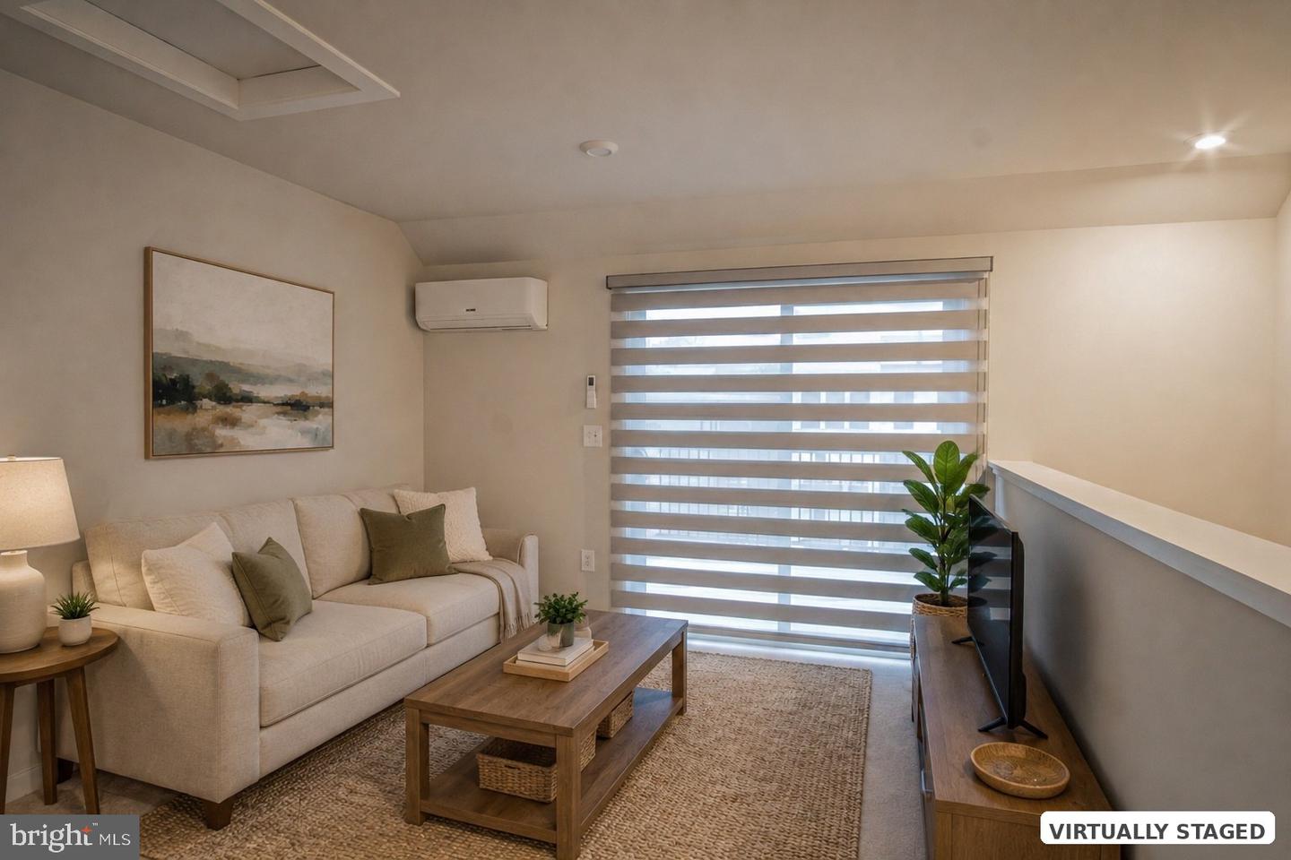 13724 Cobble Loop Property Photo 6