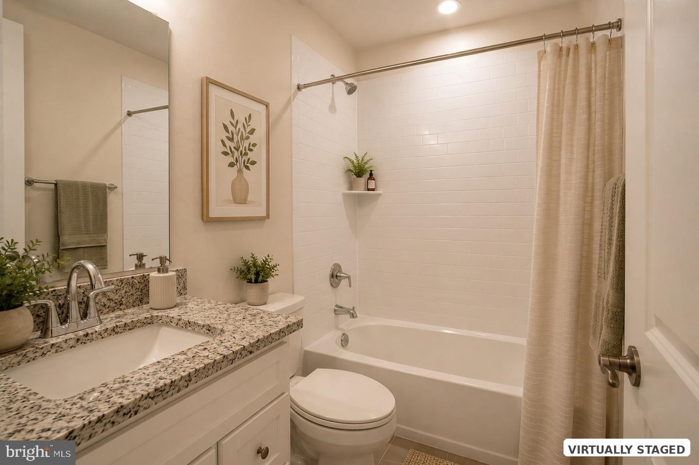 13724 Cobble Loop Property Photo 7