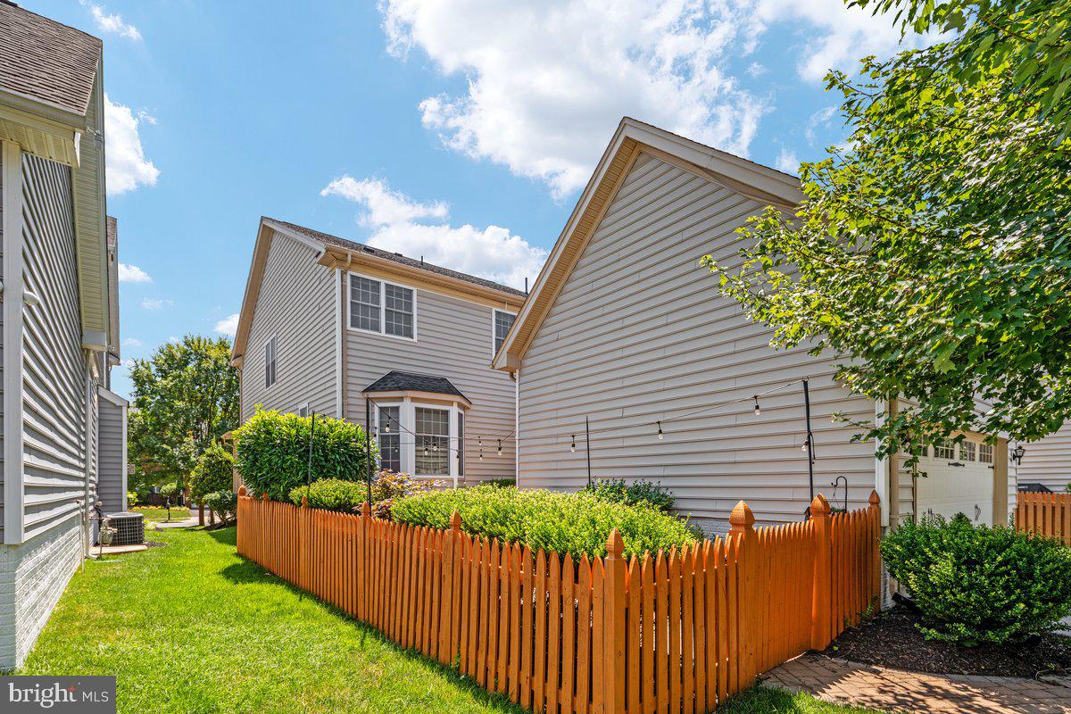 15610 Admiral Baker Cir Property Photo 42