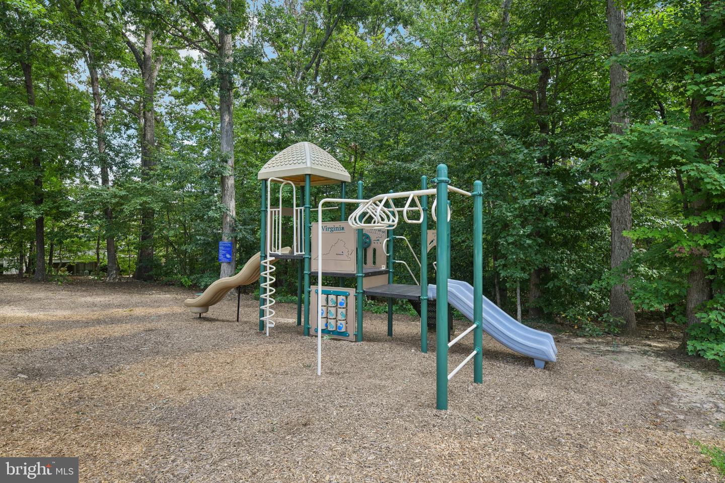 2841 Chablis Cir Property Photo 30