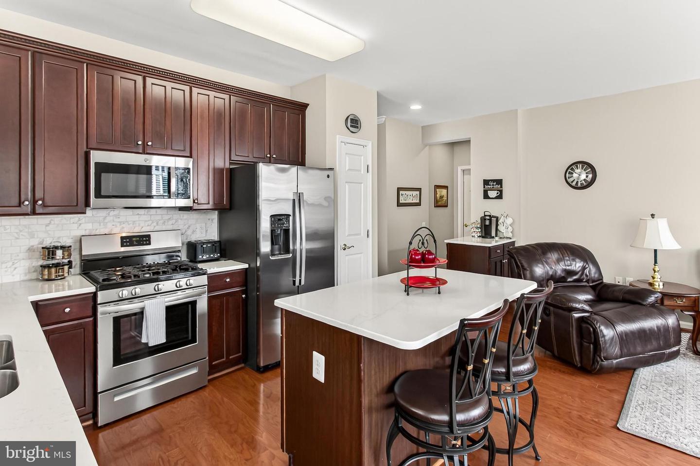 12851 Arnot Ln Property Photo 21