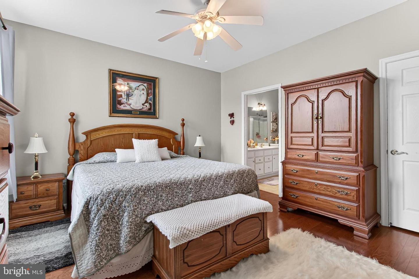 12851 Arnot Ln Property Photo 32