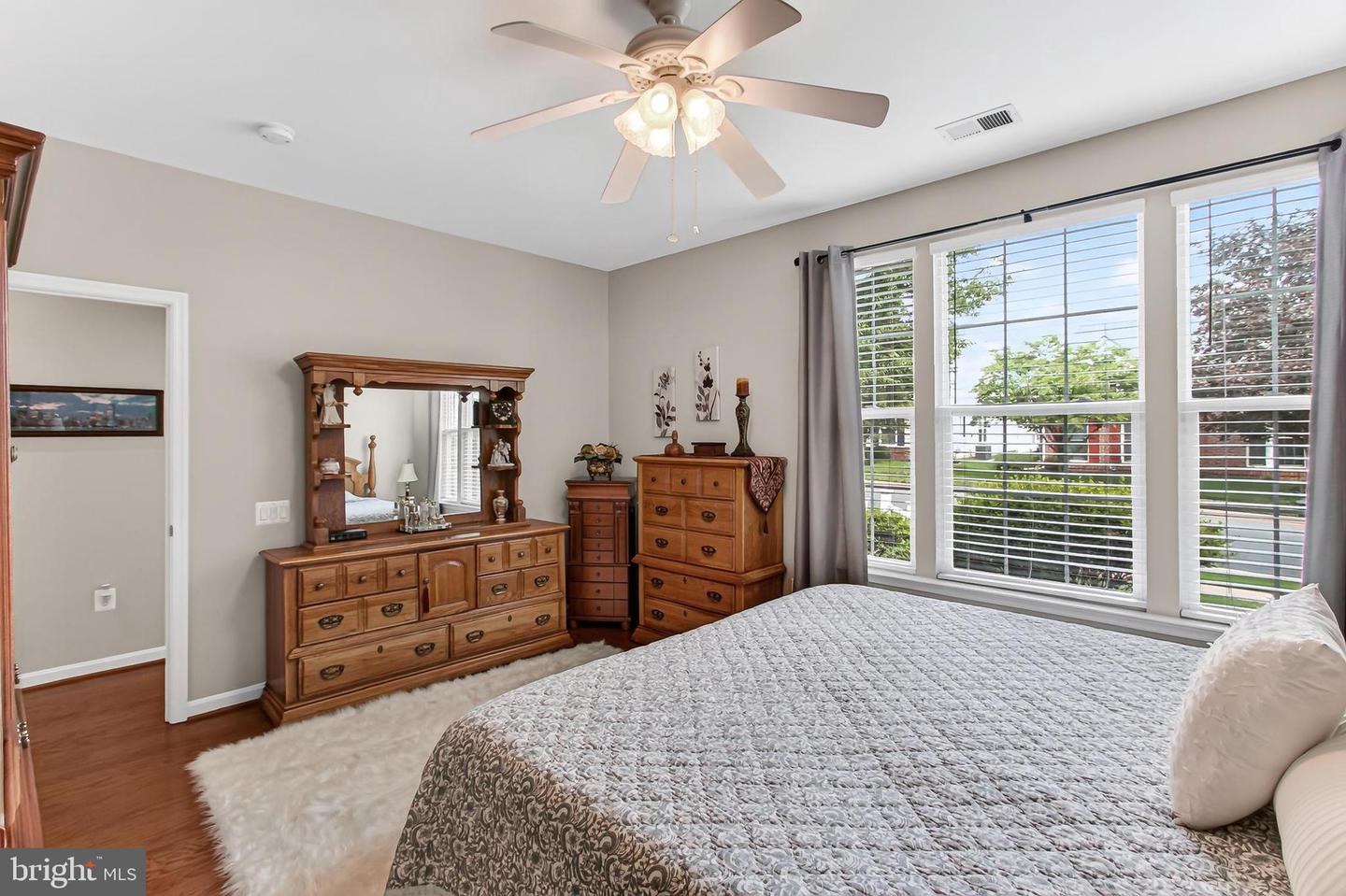 12851 Arnot Ln Property Photo 33
