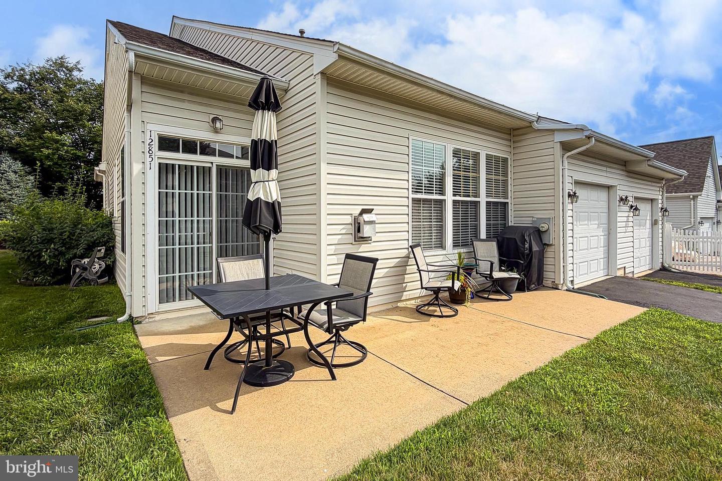 12851 Arnot Ln Property Photo 38