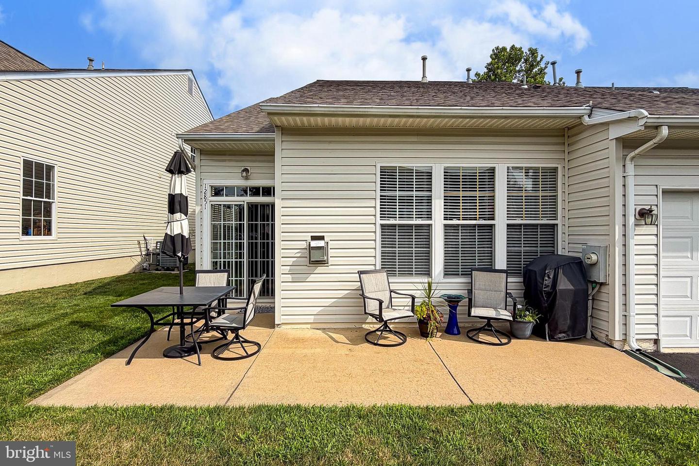 12851 Arnot Ln Property Photo 39