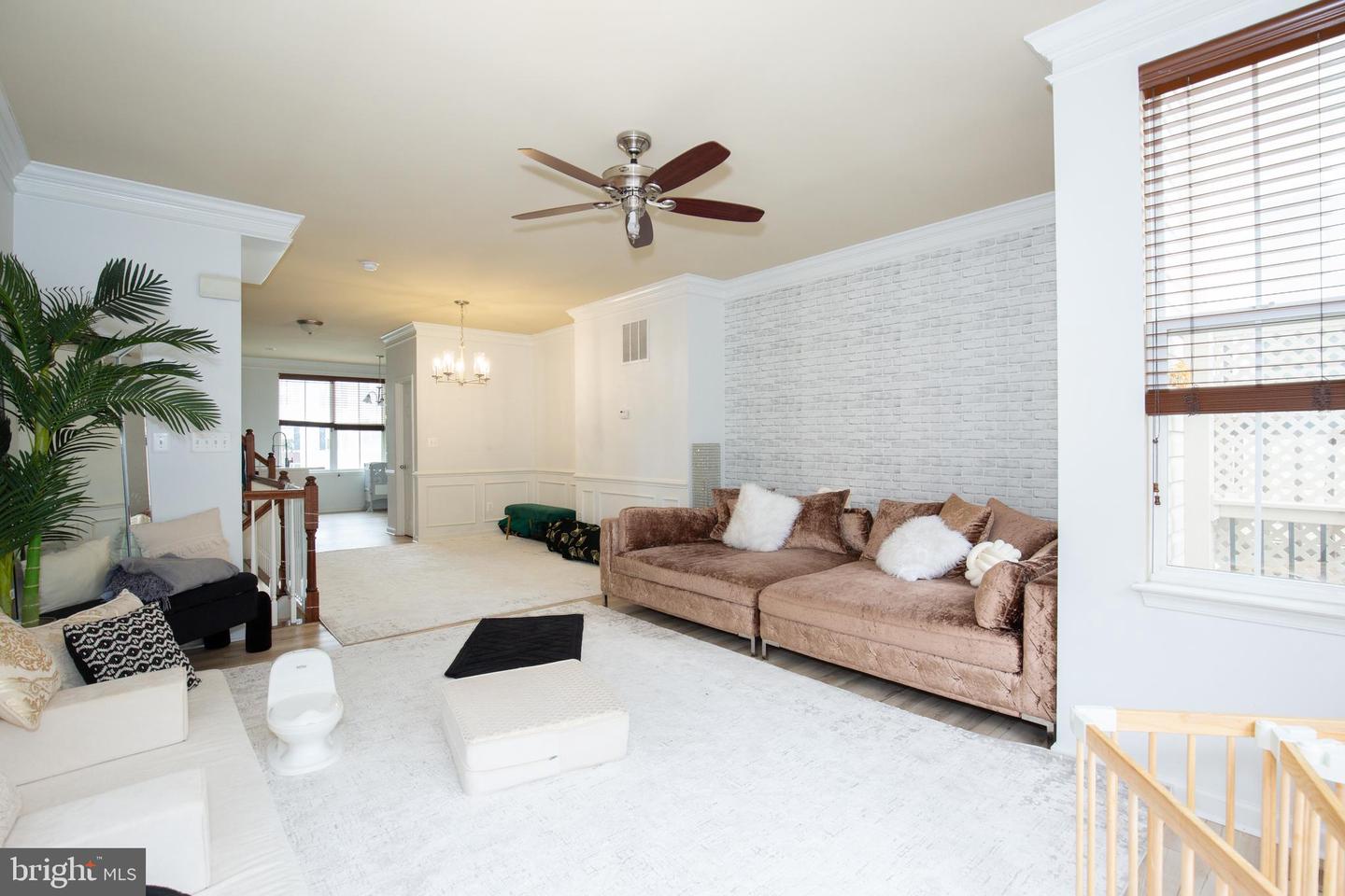 3030 Chinkapin Oak Ln Property Photo 7