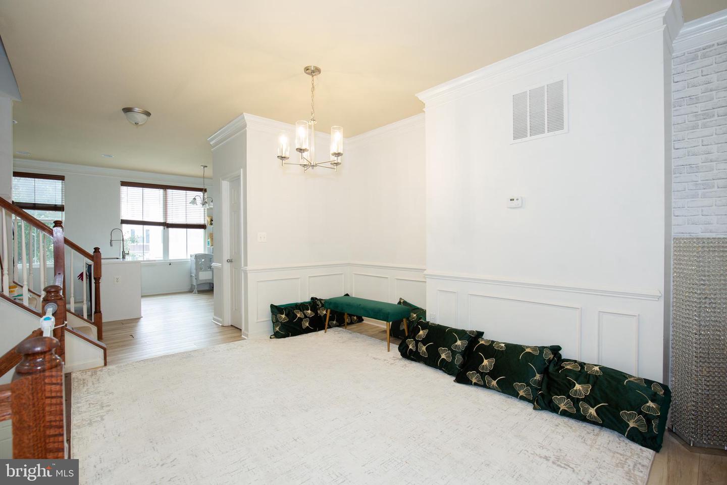 3030 Chinkapin Oak Ln Property Photo 9