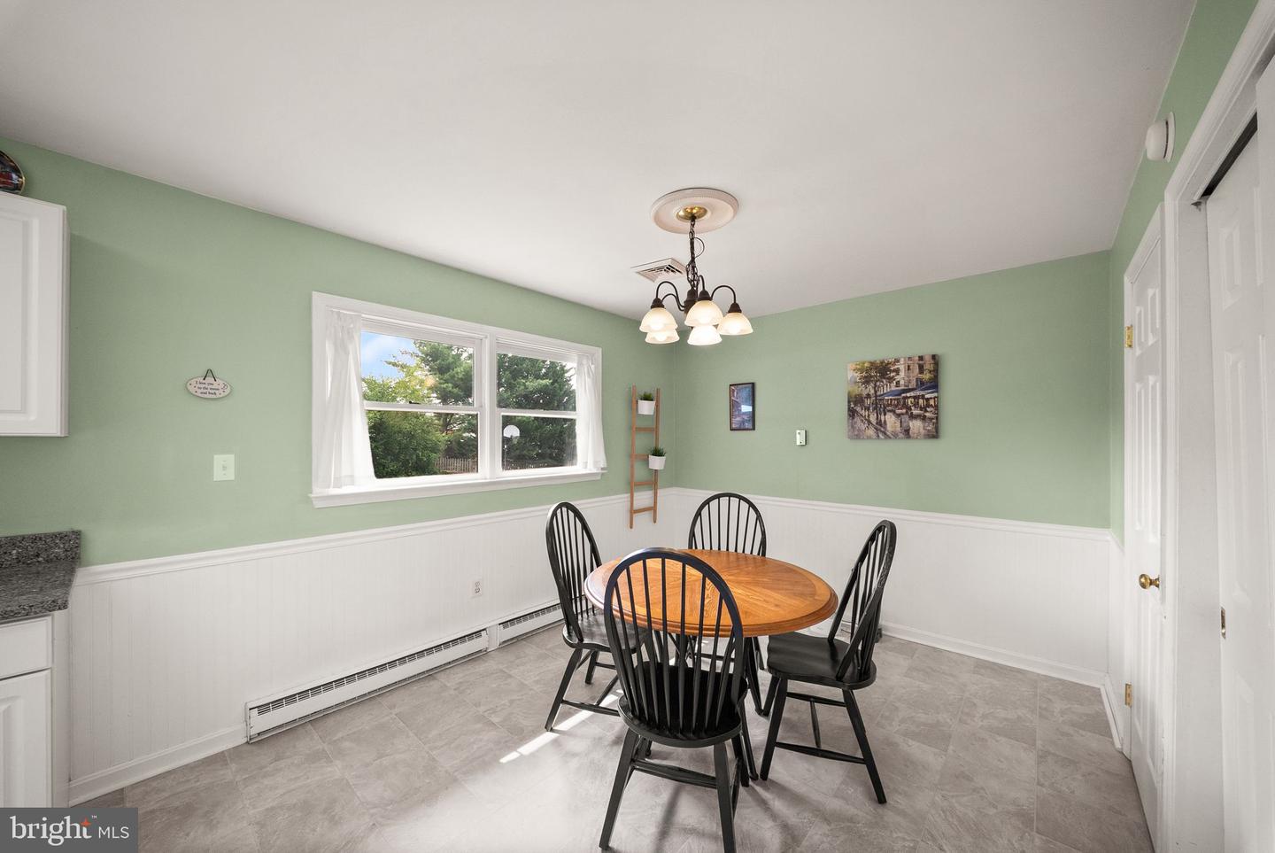 6761 Madison St Property Photo 10