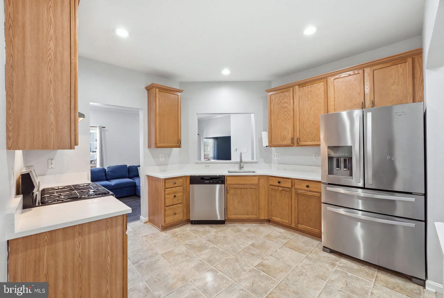 12332 Penzance Ln Property Photo 3