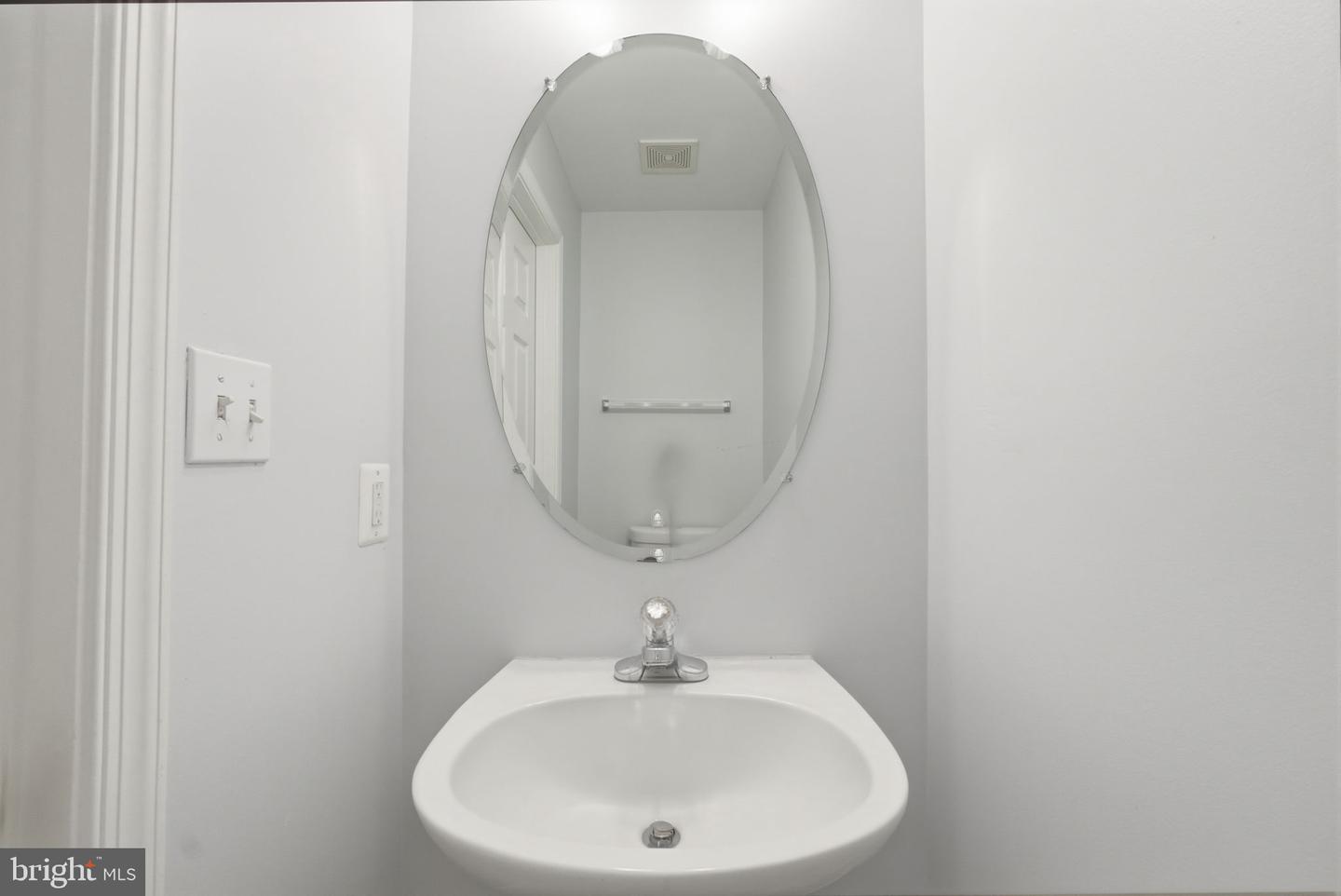 12332 Penzance Ln Property Photo 19