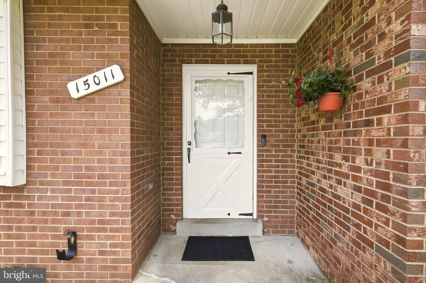 15011 Cherrydale Dr Property Photo 3