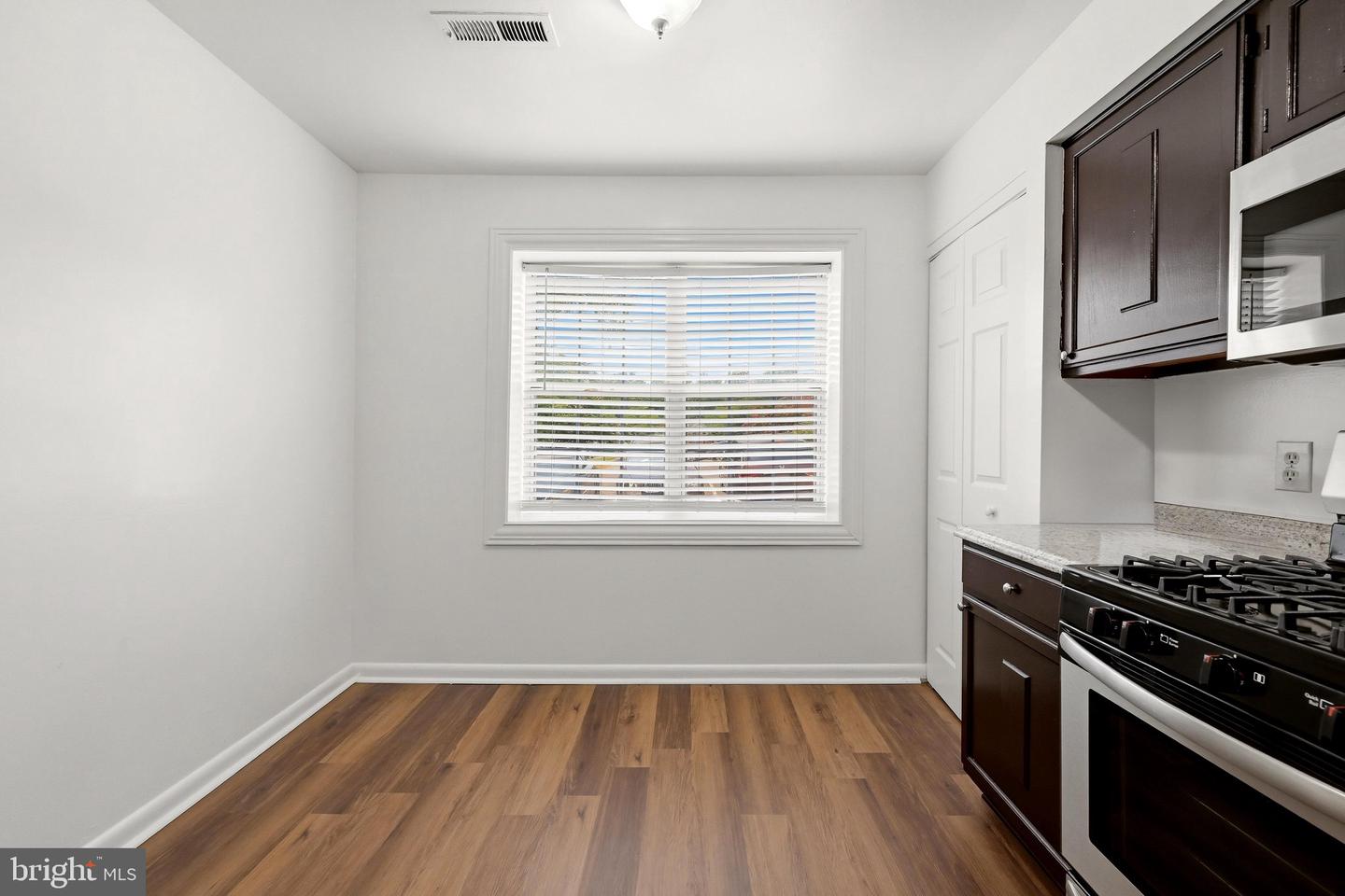 15011 Cherrydale Dr Property Photo 12