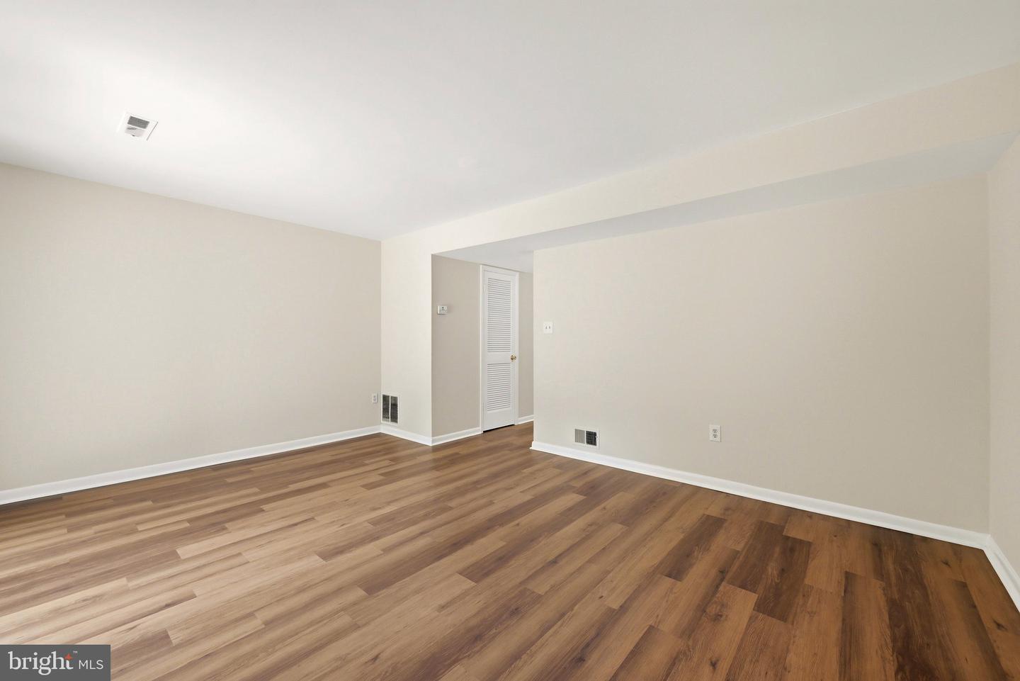 15011 Cherrydale Dr Property Photo 16