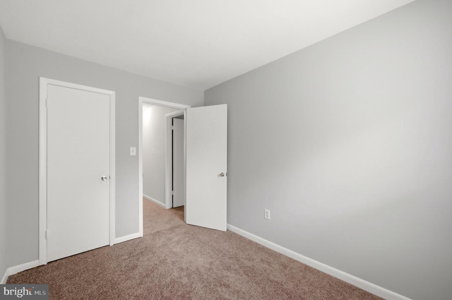 15011 Cherrydale Dr Property Photo 23