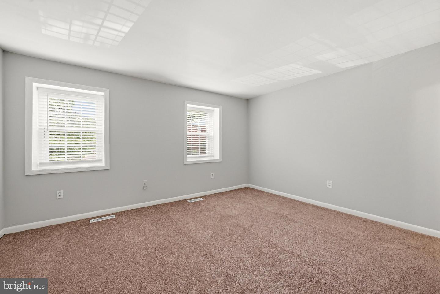 15011 Cherrydale Dr Property Photo 24