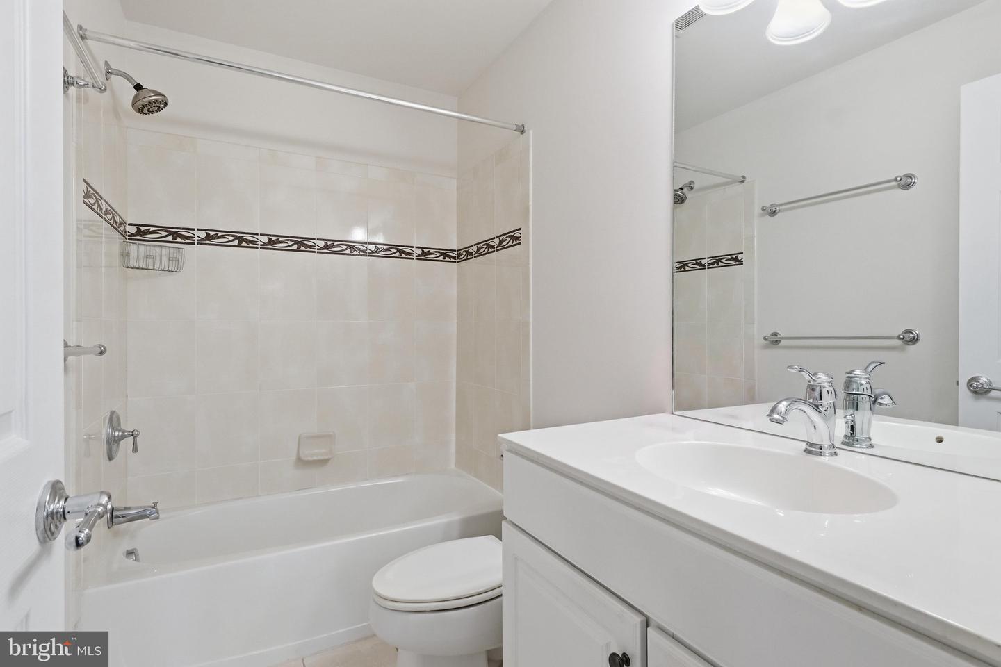 14602 Cadbury Way Property Photo 6