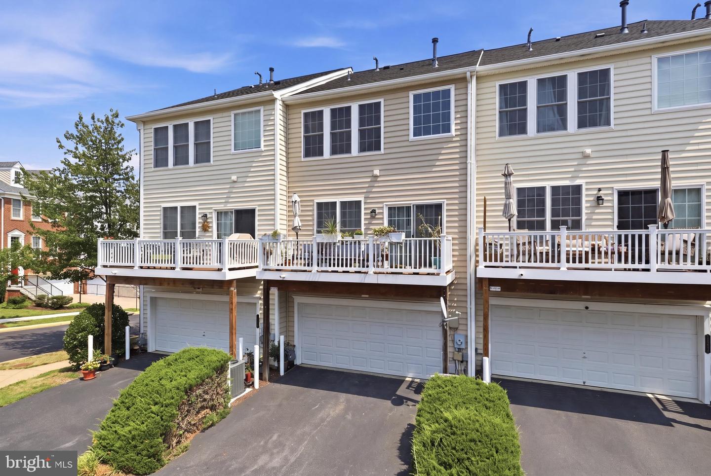 14602 Cadbury Way Property Photo 34