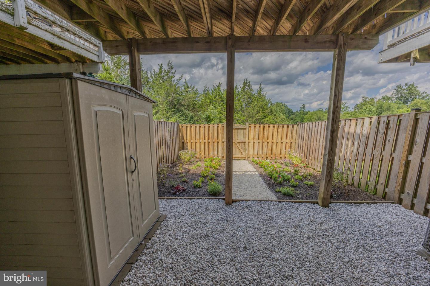 15090 Danehurst Cir Property Photo 7