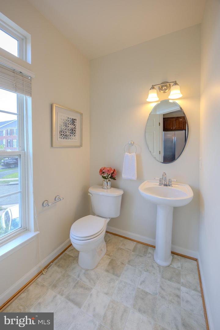 15090 Danehurst Cir Property Photo 18