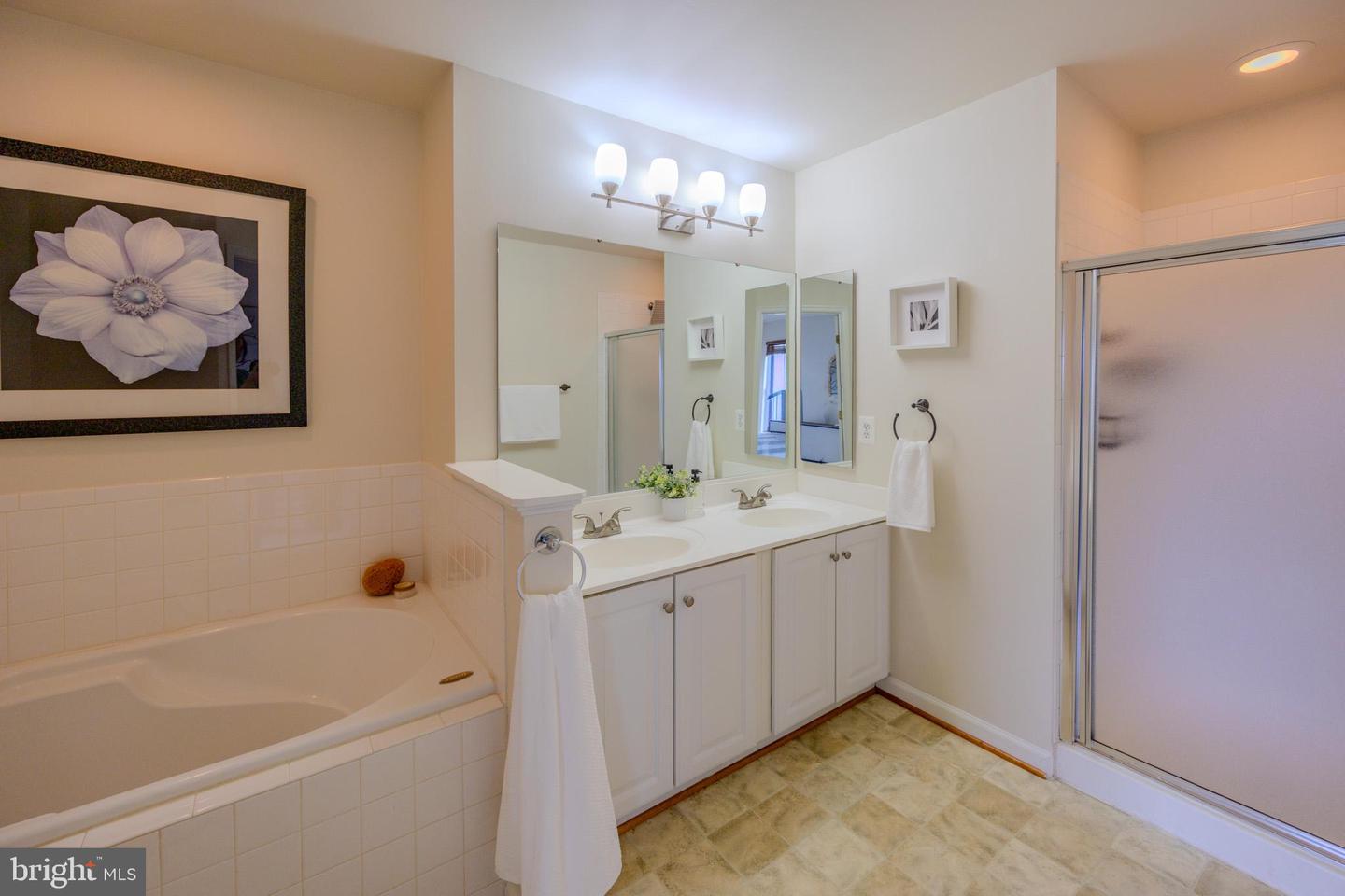 15090 Danehurst Cir Property Photo 27