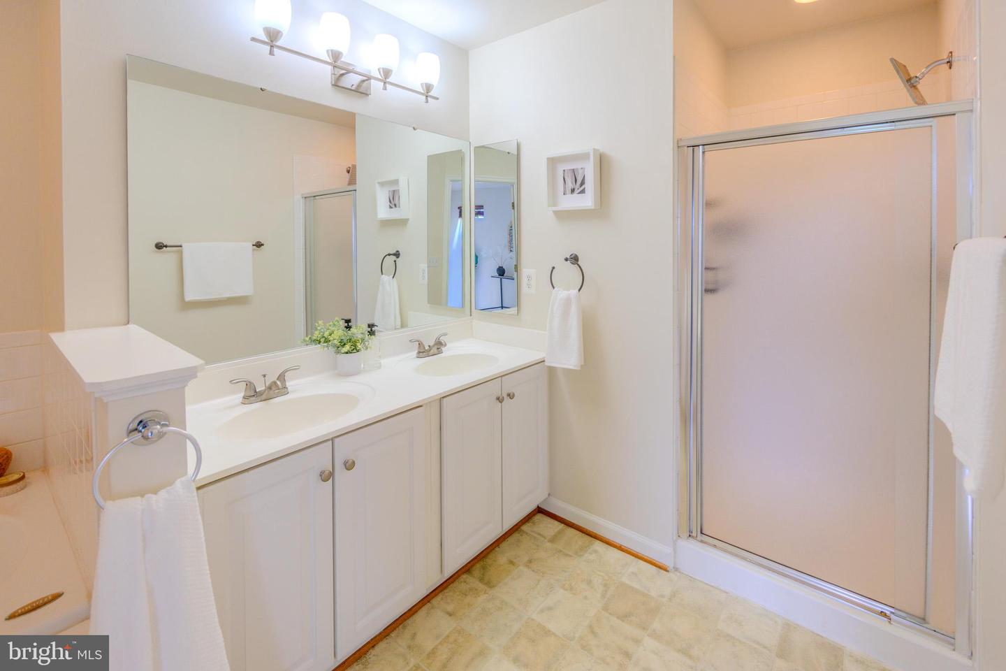 15090 Danehurst Cir Property Photo 28