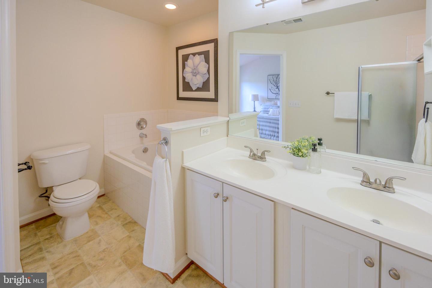 15090 Danehurst Cir Property Photo 29