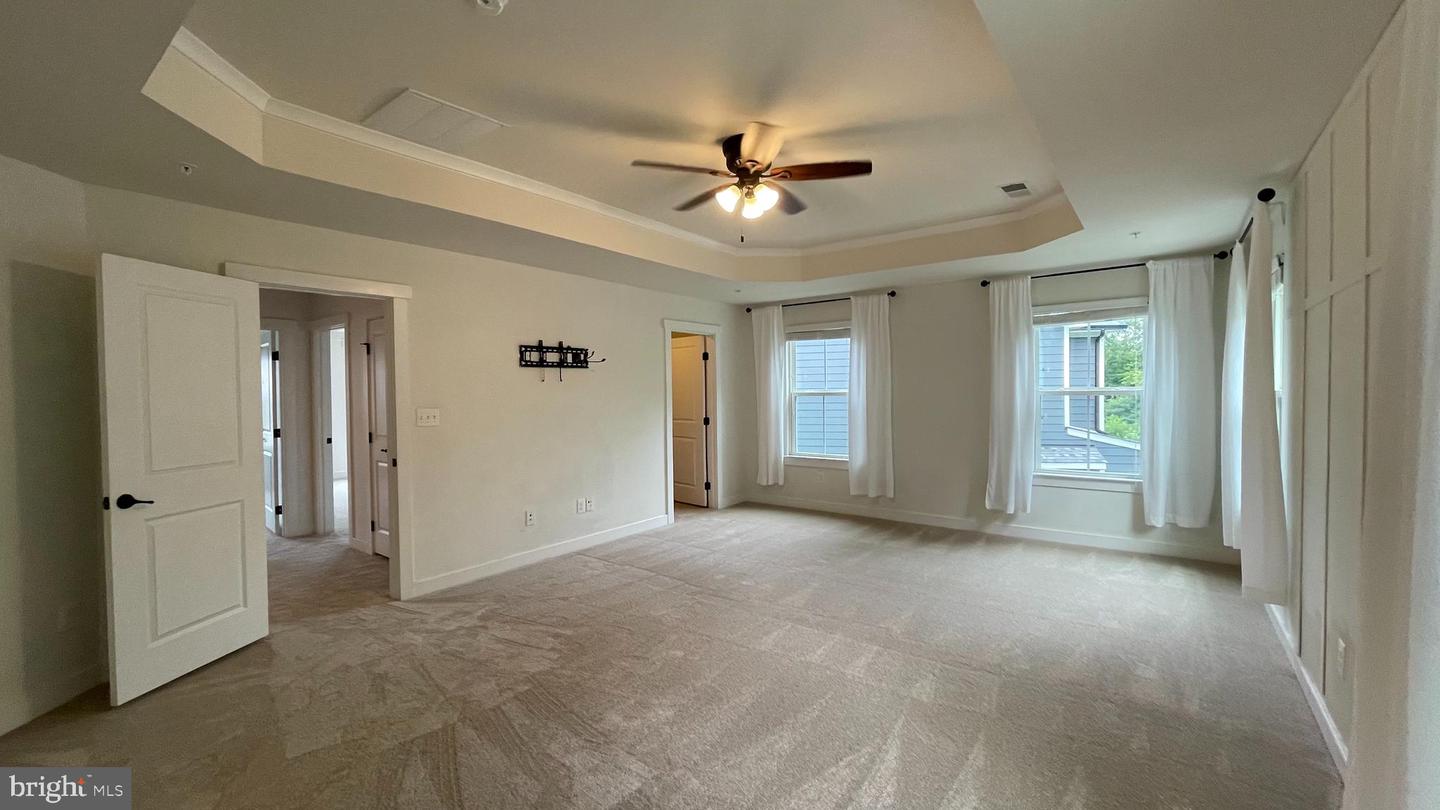 2309 Harmsworth Dr Property Photo 12