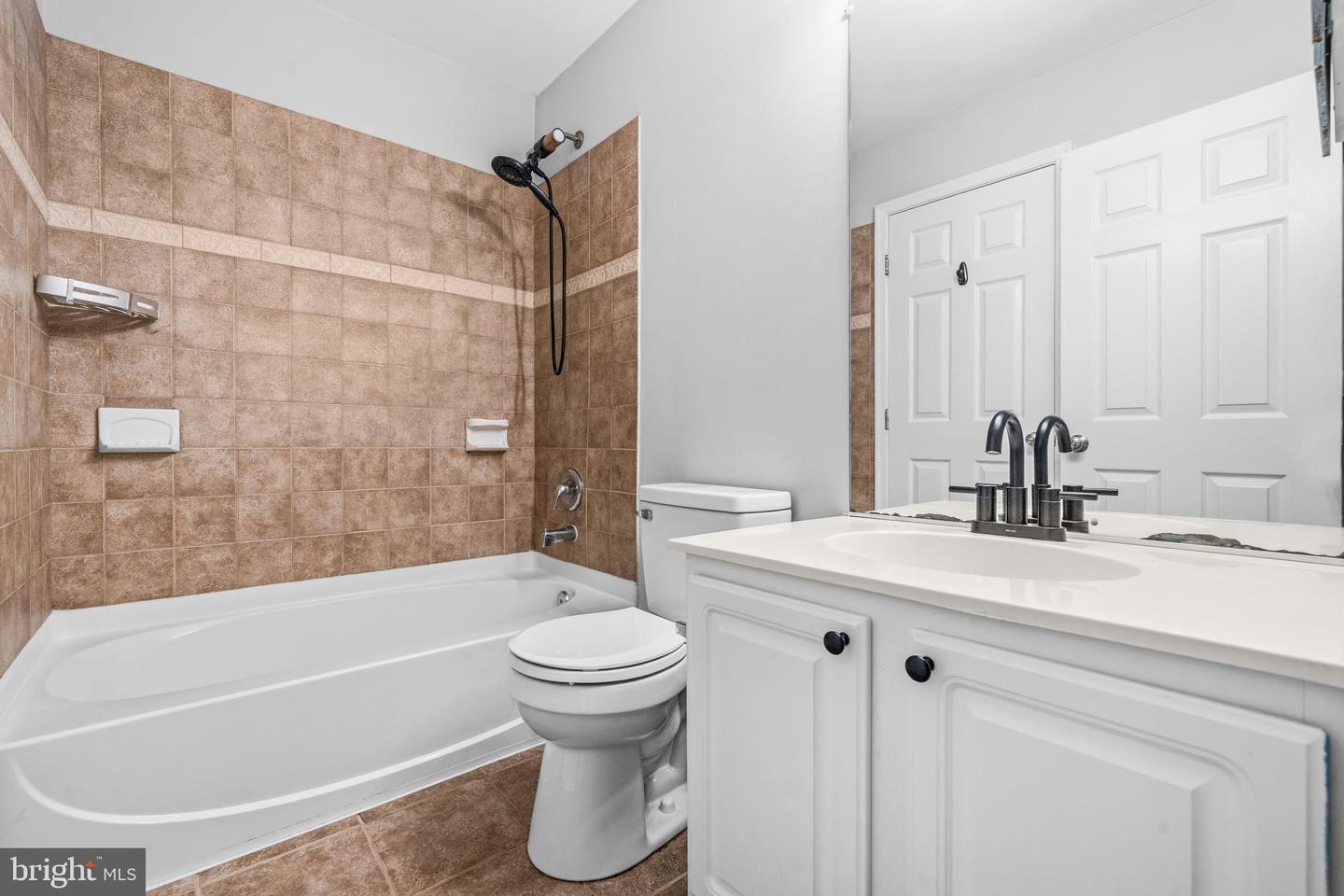 16270 Gayle Ct Property Photo 23
