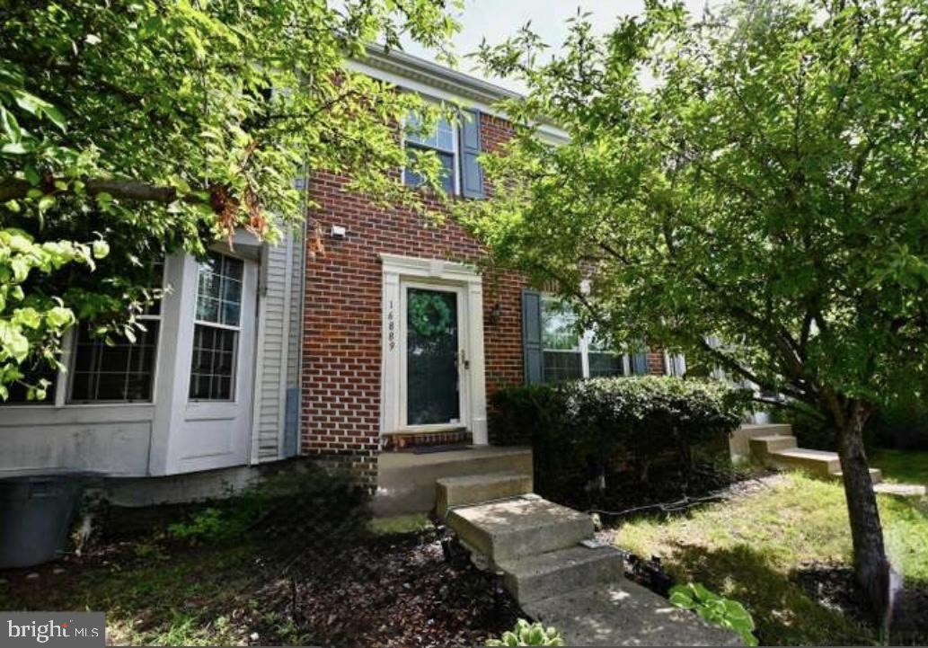 16889 Toms River Loop Property Photo 1