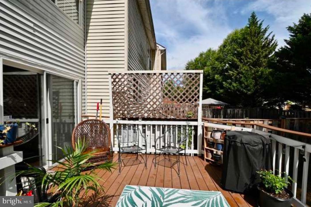 16889 Toms River Loop Property Photo 28
